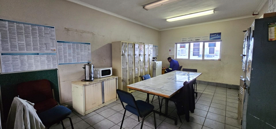 To Let commercial Property for Rent in Parow Industrial Western Cape
